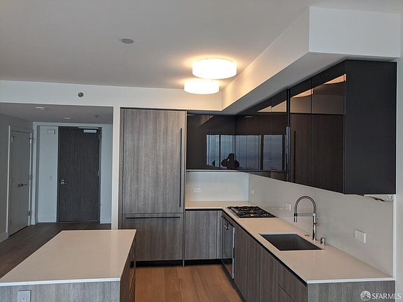 4th image of 201 Folsom St APT 35D