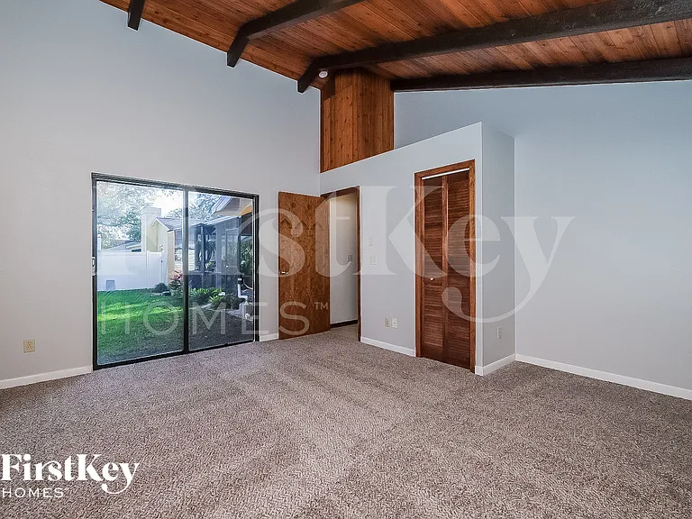 2918 Deer Run N — Photo 12