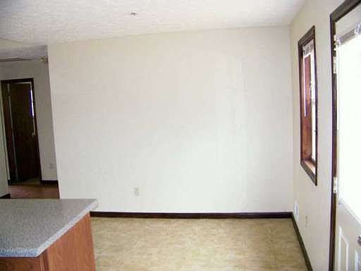 3rd image of 2505 Waterford Park Dr