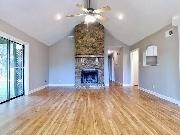 1411 Leafhaven Cv — Photo 6
