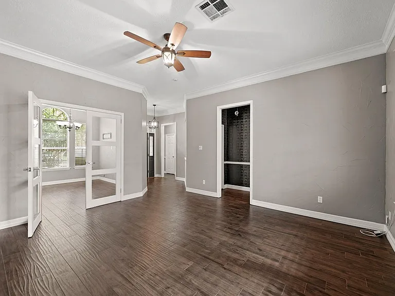 1207 Wildewood Ct — Photo 7