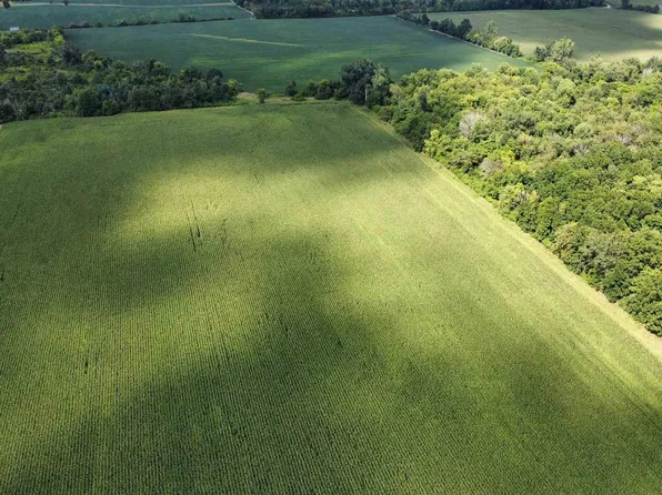 5000 N Adrian Hwy, Adrian, MI 49221