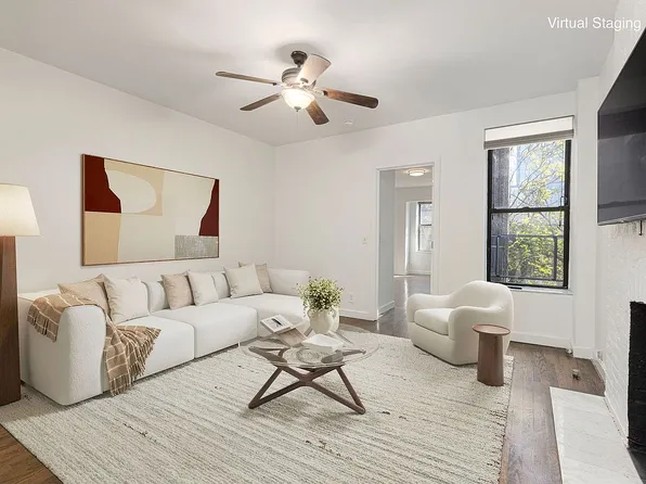 438 W 47th St APT 4A, New York, NY 10036