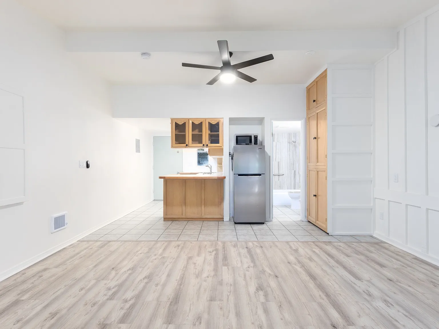 Studio, 419 sqft, $1,500 — Photo 3
