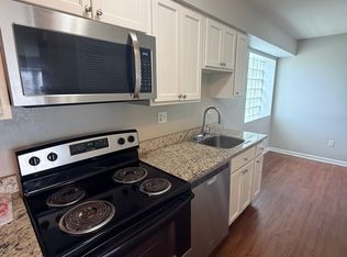 204 Cherry St APT 1, Milford, CT 06460
