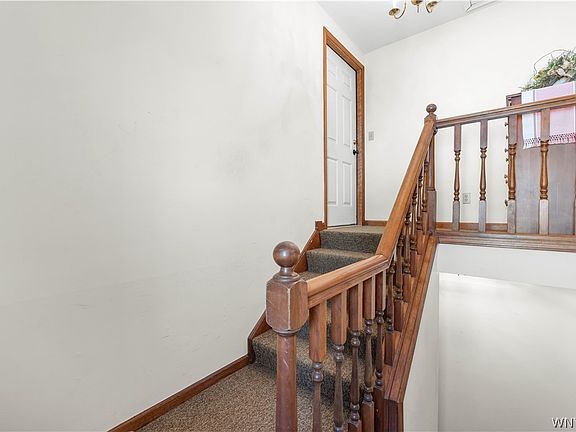 2nd image of 270 Buffalo Rd APT 2