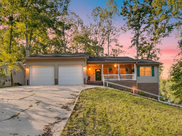 207 N Hogan Dr, Westminster, SC 29693
