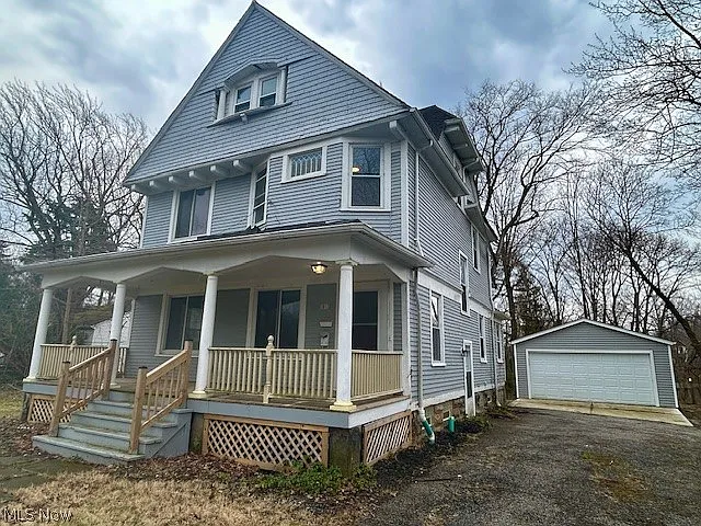 18112 Chagrin Blvd photo 1