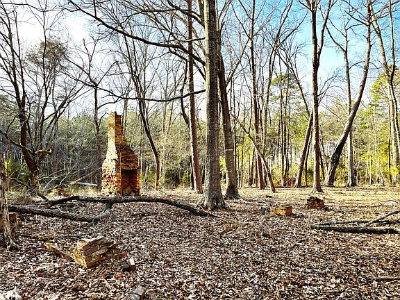 2nd image of Briarwood Rd