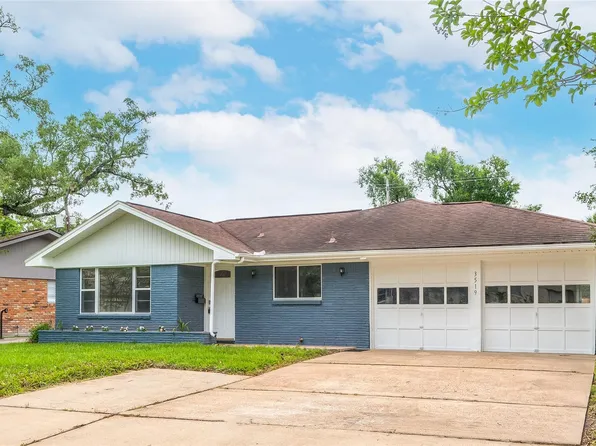 3519 Westridge St, Houston, TX 77025