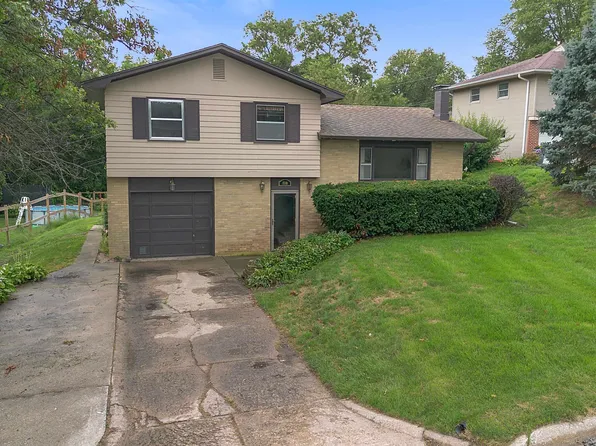 1510 Forest Ave, Red Oak, IA 51566