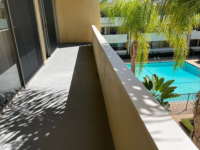 Terraces at the Oaks Apartments — Photo 10
