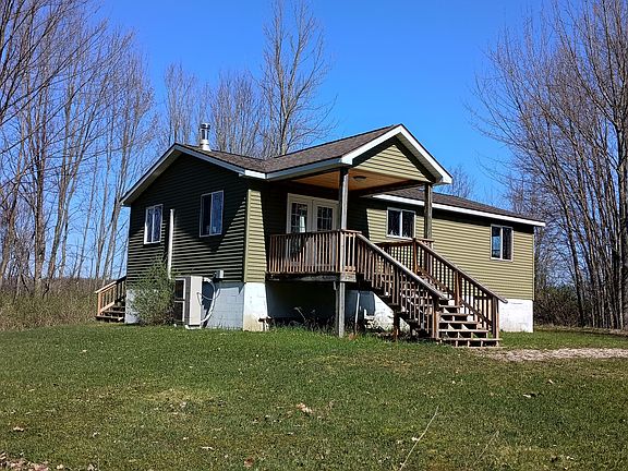 3rd image of 3607 E Hansen Rd