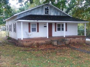 643 4th St, Newport, TN 37821