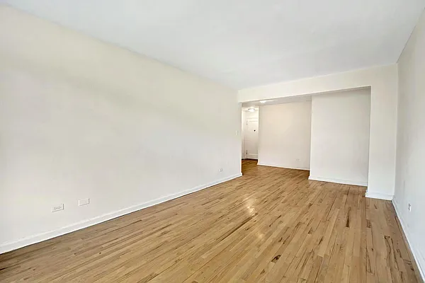 Sold by Jackson Heights Properties Real Estate LLC | media 30