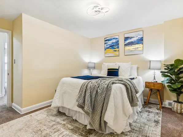 3535 Flannery Ln, Baltimore, MD 21207