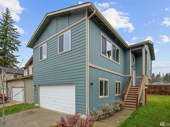2nd image of 3513 SE Property Ct