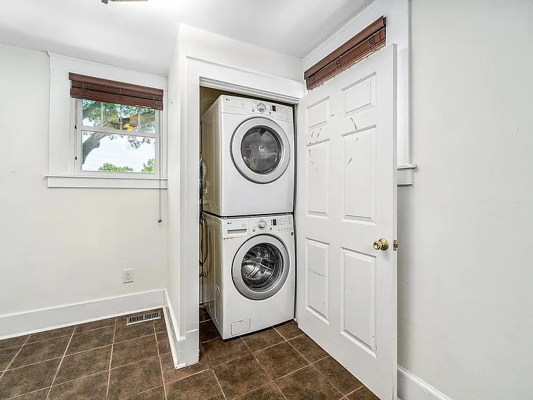 1101 W Murray Ave — Photo 13