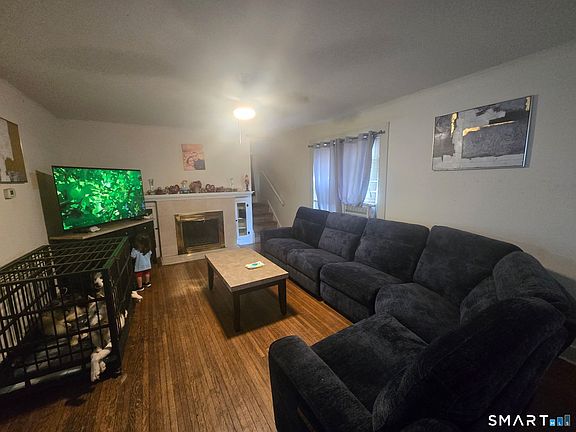 2nd image of 839 Cleveland Avenue