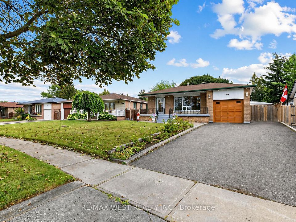 1st image of 407 Brimorton Dr
