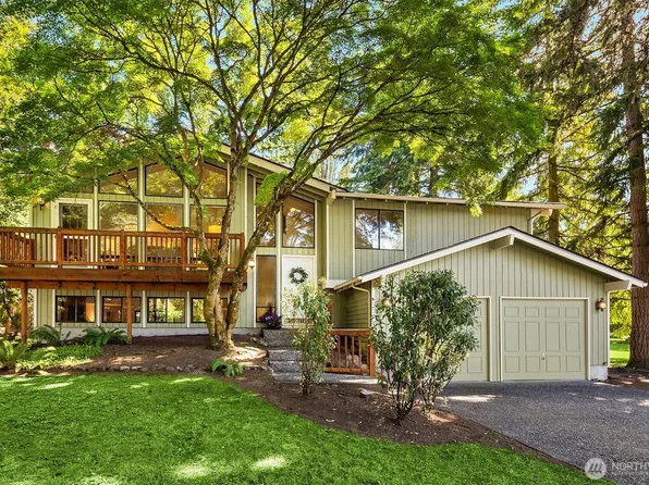 13919 SE 3rd Place, Bellevue, WA 98005