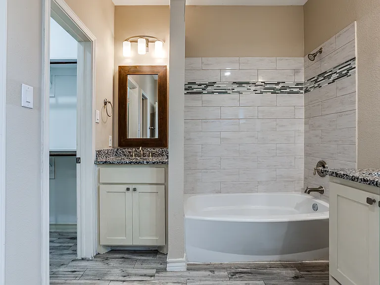 336 Austin Ave — Photo 11