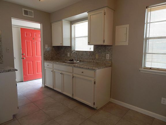 2nd image of 929 Quetzal St APT 2