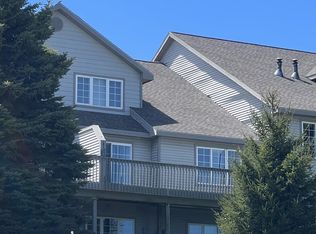 12087 S Elk Ridge Dr, Traverse City, MI 49684