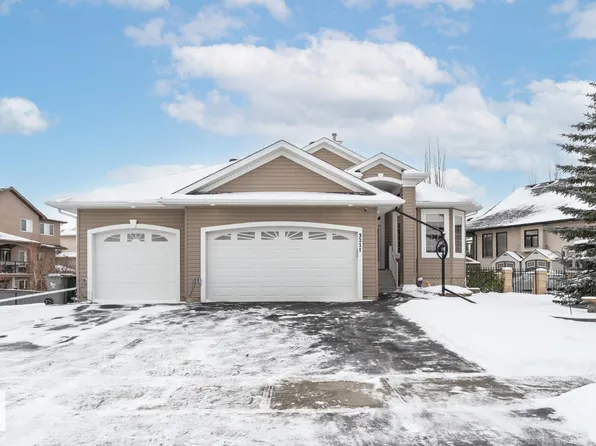 3211 62nd St, Beaumont, AB T4X 1T6