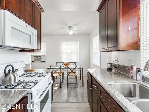 5th image of 10389 W Olympic Blvd #1