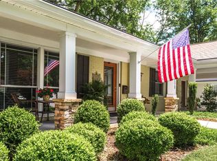 1808 Huntington Rd, Greensboro, NC 27408