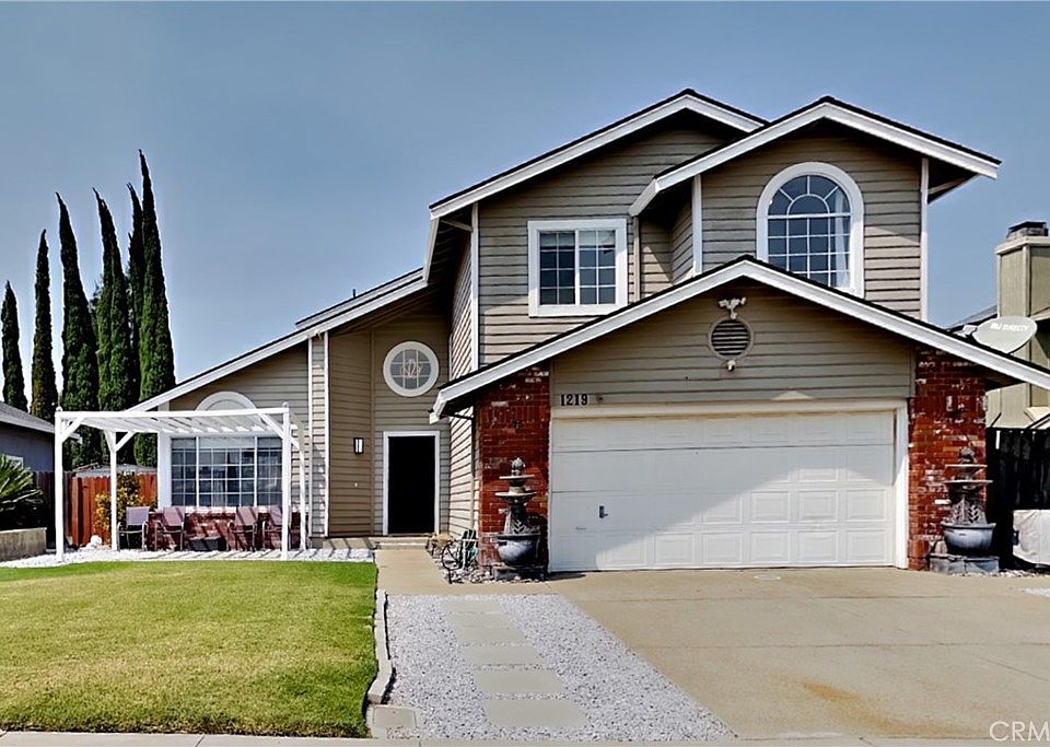 1st image of 1219 Mohr Cir
