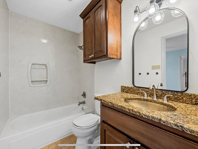 125 Pleasant Grove Ln — Photo 18