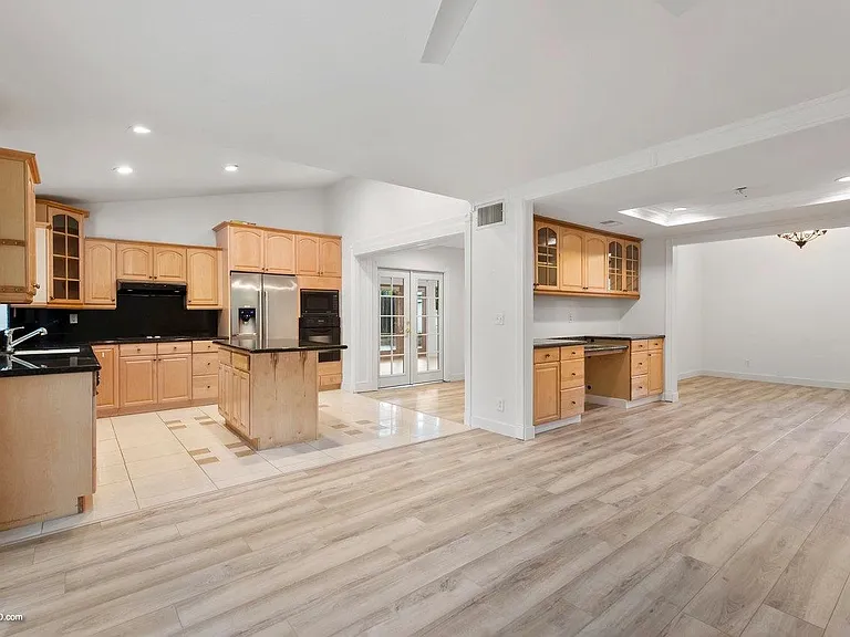 1654 Candlelight Ave — Photo 11