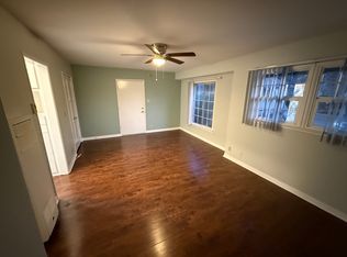 1841 Riverside Dr #18, Glendale, CA 91201