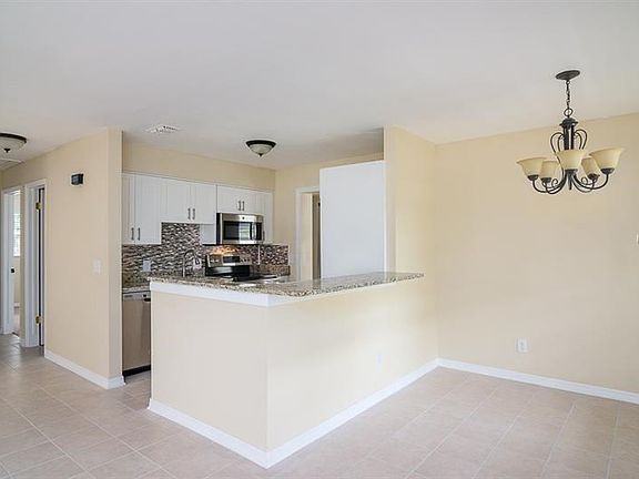 3rd image of 2908 W Tyson Ave