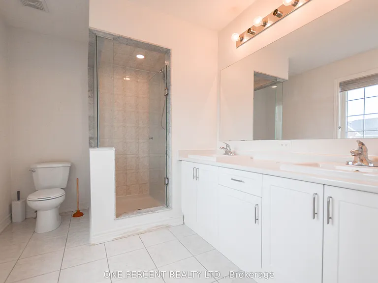 19838 Leslie St — Photo 24