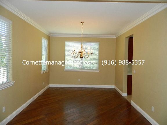 5th image of 1816 Saint Basil Cir
