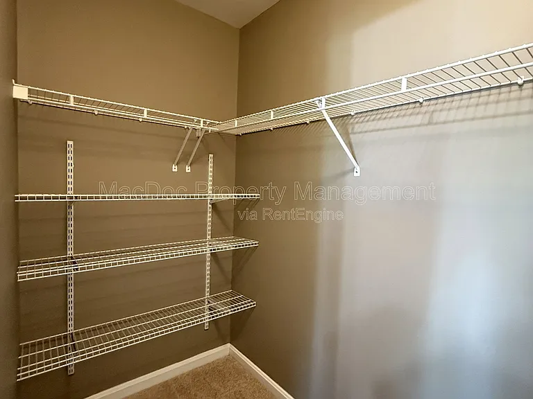 10500 Westfield Ln — Photo 42