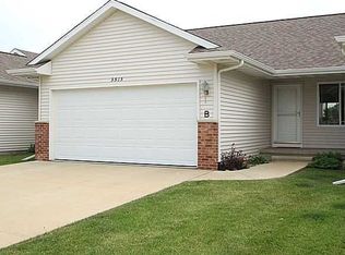 3515 Banar Dr SW UNIT B, Cedar Rapids, IA 52404