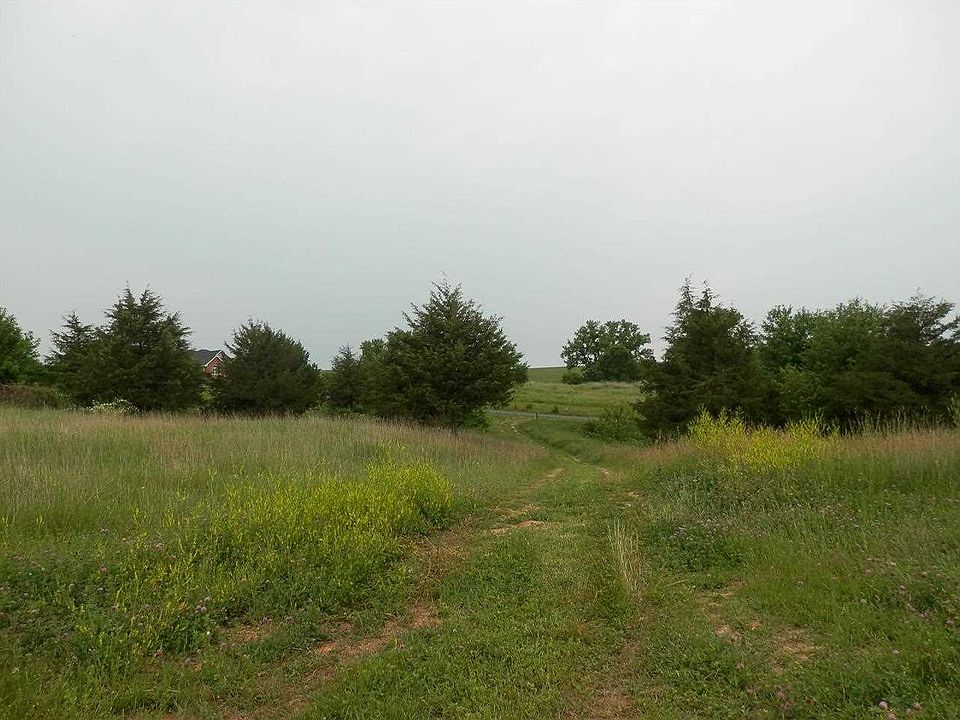 2nd image of 1 Buncombe