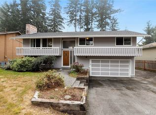 5728 141st St SW, Edmonds, WA 98026