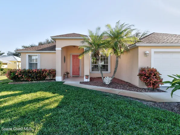 3865 15th St, Micco, FL 32976