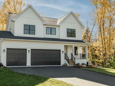 1562 McClung Dr, Saint Paul, MN, 55112