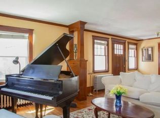 7 Tyndale St #1, Roslindale, MA 02131
