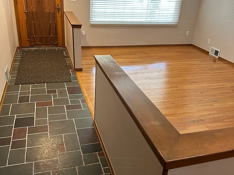 33773 Somerset Dr — Photo 5