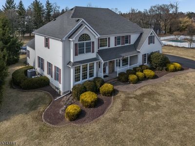 28 Wedgewood Drive, Annandale, NJ, 08801