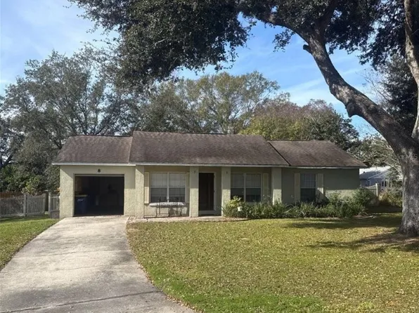 8 Lake Jackson Ct, Mascotte, FL 34753