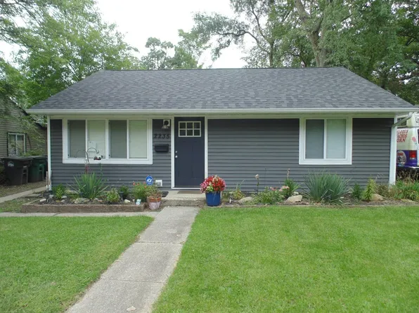 2235 Union St, Lake Station, IN 46405