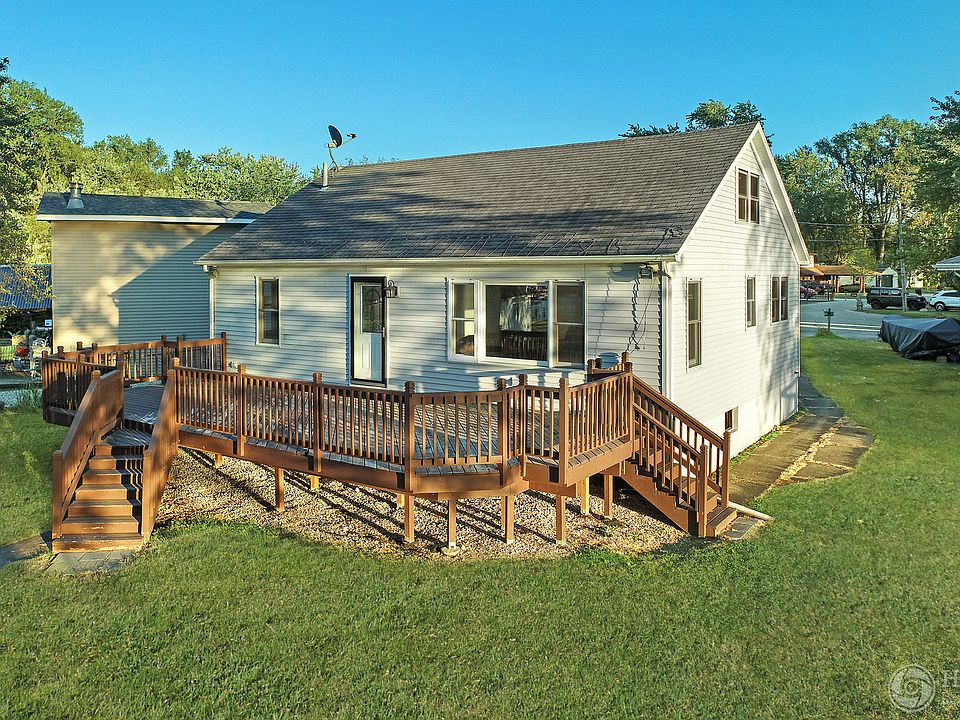 1st image of 35698 N Sheridan Dr